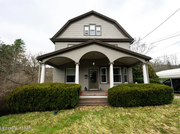 54 Carverton Rd, Trucksville, PA 18708