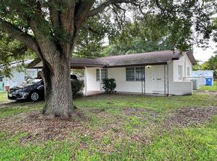 153 NW Monroe Cir N, Saint Petersburg, FL 33702