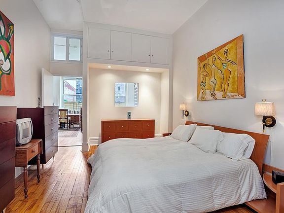 3rd image of 28 E 4th St APT 2E