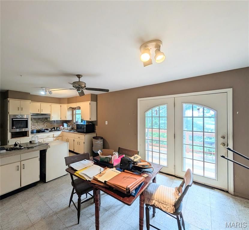 7560 Vista Dr, Cedar Hill, MO - View 2
