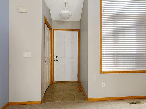 4th image of 20530 Keystone Ave