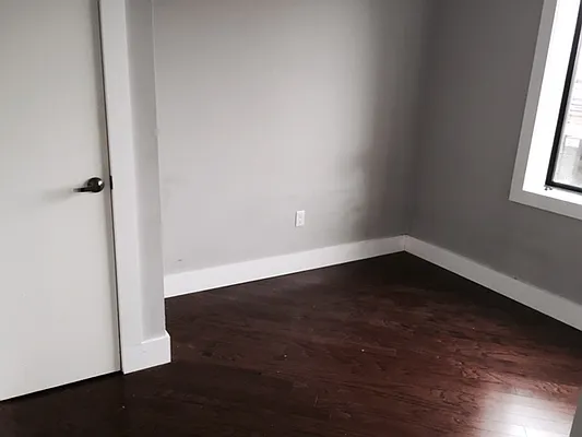 Rented by Premier Metro Realty Corp | media 16