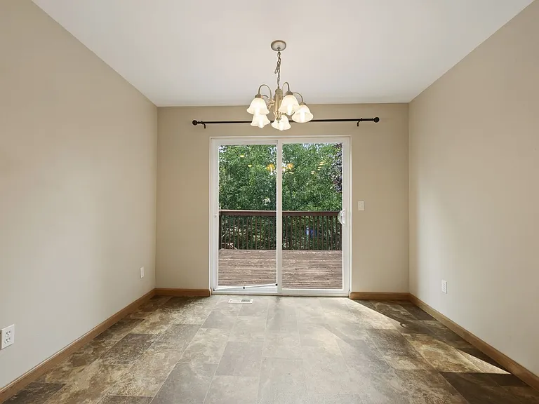 2440 Boulevard Heights Loop SE — Photo 18