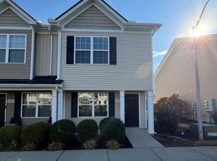 1438 Orange Ct, Murfreesboro, TN 37130