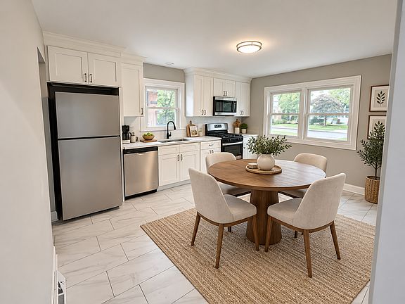 4th image of 15031 Cottage Grove Ave