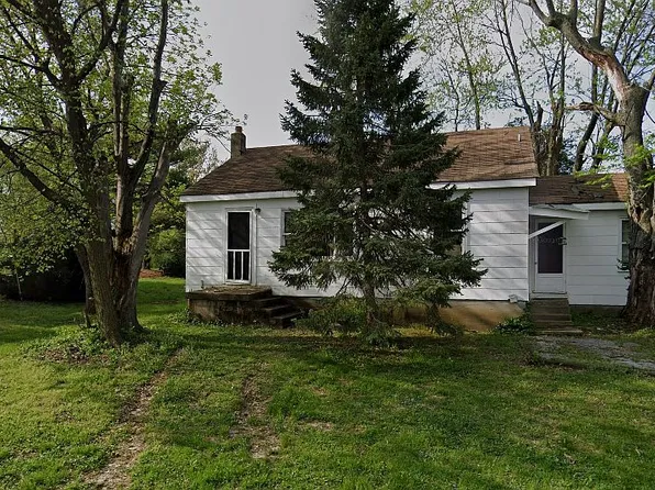 11308 Lackland Rd, Saint Louis, MO 63146