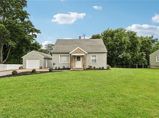 3155 Oser Rd, Barberton, OH 44203