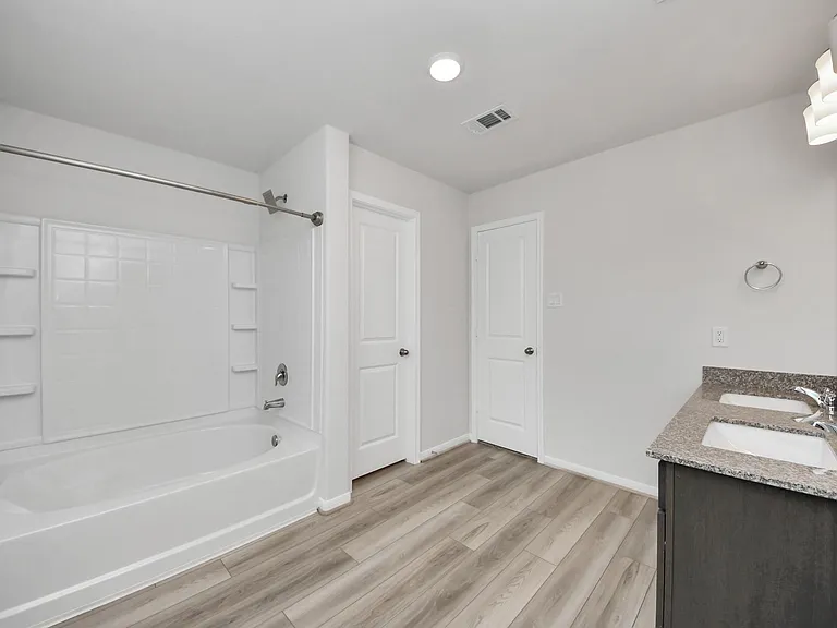 7027 Cedar Breeze Ct — Photo 7