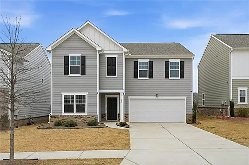 395 Knightsbridge Ln Photo 1