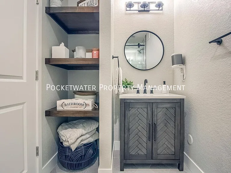 8875 Yates Dr — Photo 26