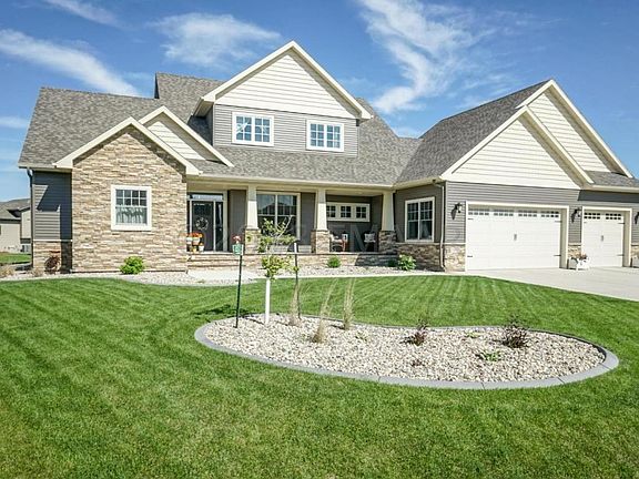 3rd image of 3450 Shadow Wood Ln E