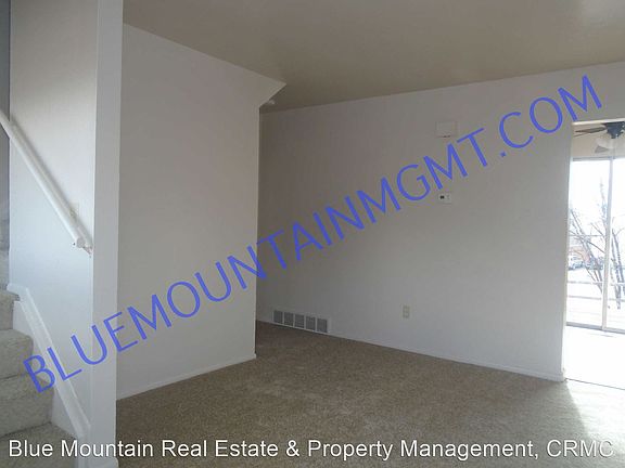 2nd image of 1040 Chiricahua Loop APT B