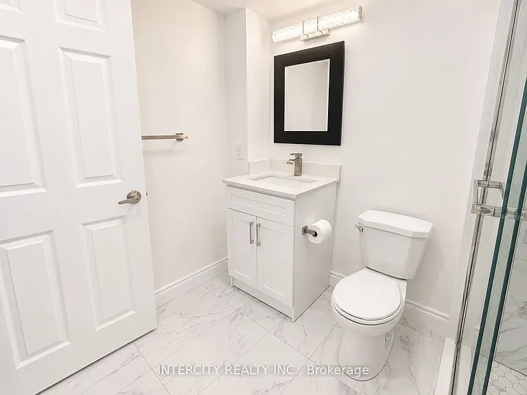 7 Empire Dr #BASEMENT — Photo 10