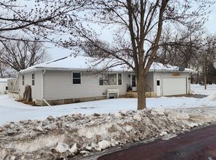 2031 W Main St, Wabasso, MN 56293