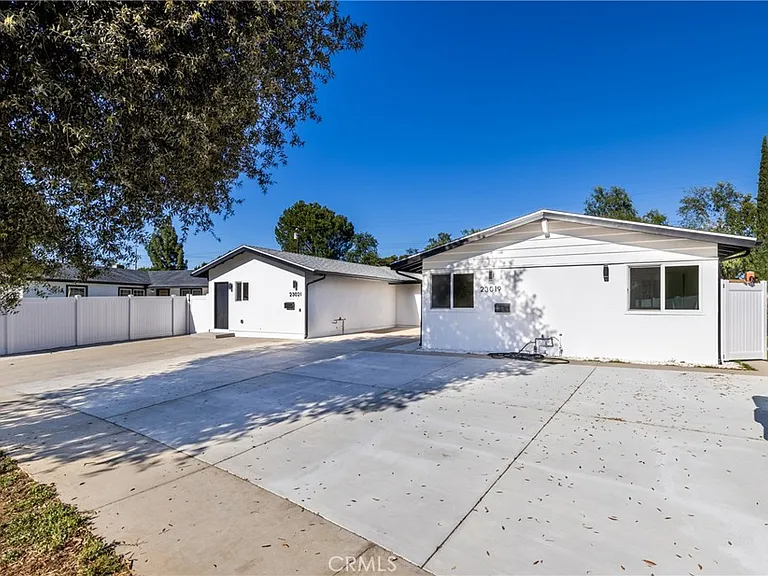 23019 Covello St — Photo 17