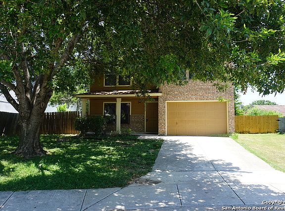 2nd image of 2932 Beech Plain Dr