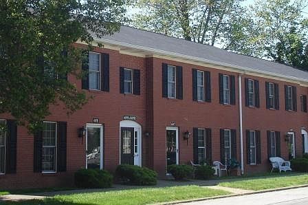 1st image of 221 Mulberry St