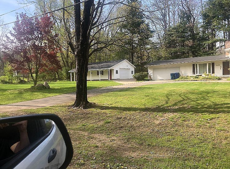 2nd image of 6565 E Drive North