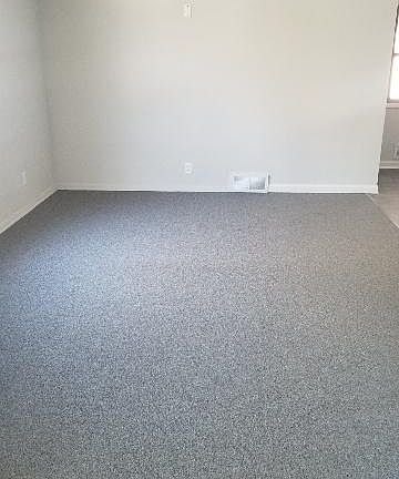 Living room 3
