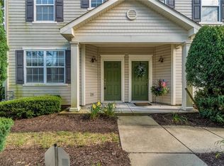 1483 Titchfield Dr, Chesapeake, VA 23320