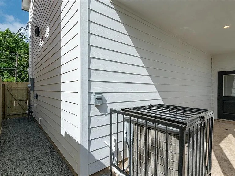 4705 Idaho St — Photo 28