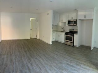 6934 Radford Ave, North Hollywood, CA 91605