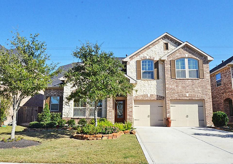 1st image of 28122 Rebecca Meadow Falls Dr