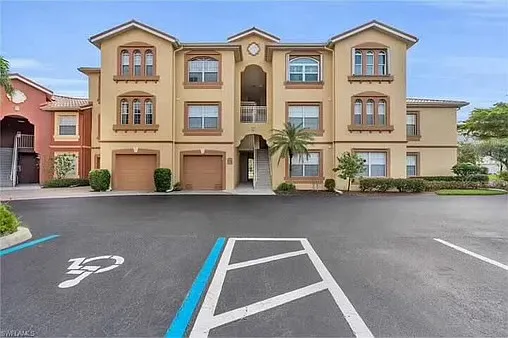 15645 Ocean Walk Cir #213 — Photo 16