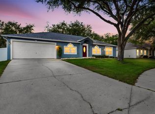 983 Cascades Park Trl, Deland, FL 32720
