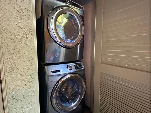 3rd image of 10170 Camino Ruiz Unit 33