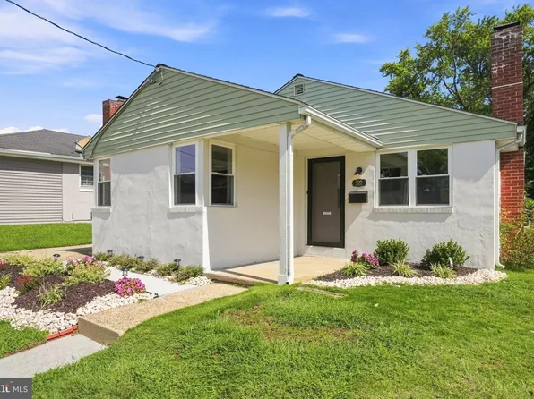 100 Bowers Ave, Runnemede, NJ 08078