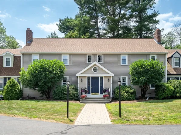 16 Camelot Ct #16, Stoughton, MA 02072