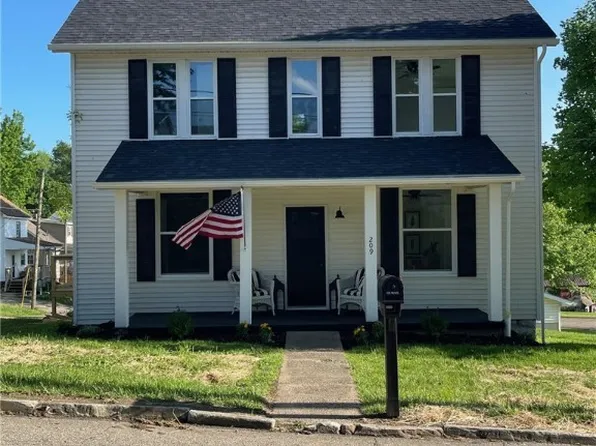 209 Oak St, Bethesda, OH 43719