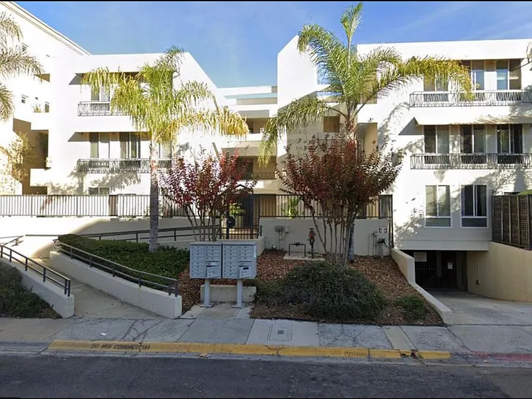 5540 Lindo Paseo #3 — Photo 30