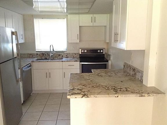 4th image of 2980 Crosley Dr E APT B