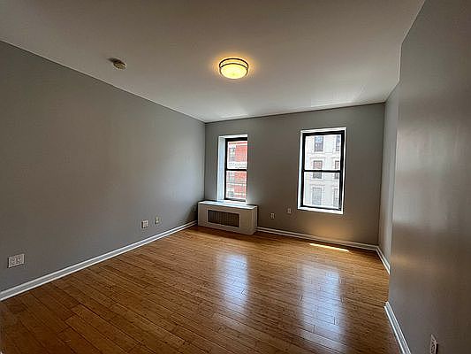 4th image of 173 E 90th St APT 4A