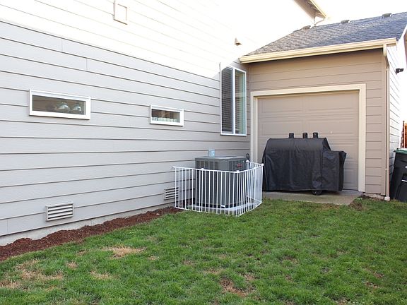 Easy backyard access to gar.