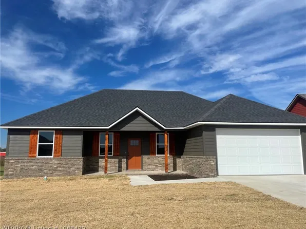 112 Countryside Way, Pocola, OK 74902