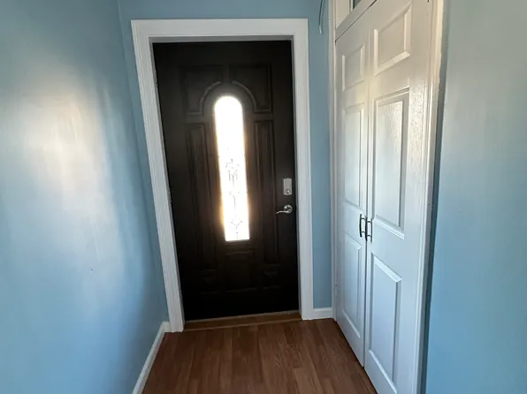 55 Bliss St #2, West Springfield, MA 01089