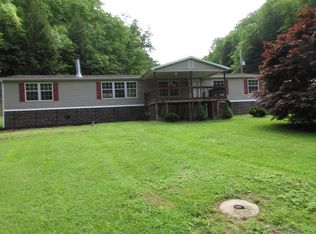 22 Low Gap Holw, Pikeville, KY 41553