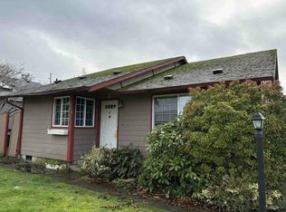 702 Salzburg Ln SE, Olympia, WA 98513