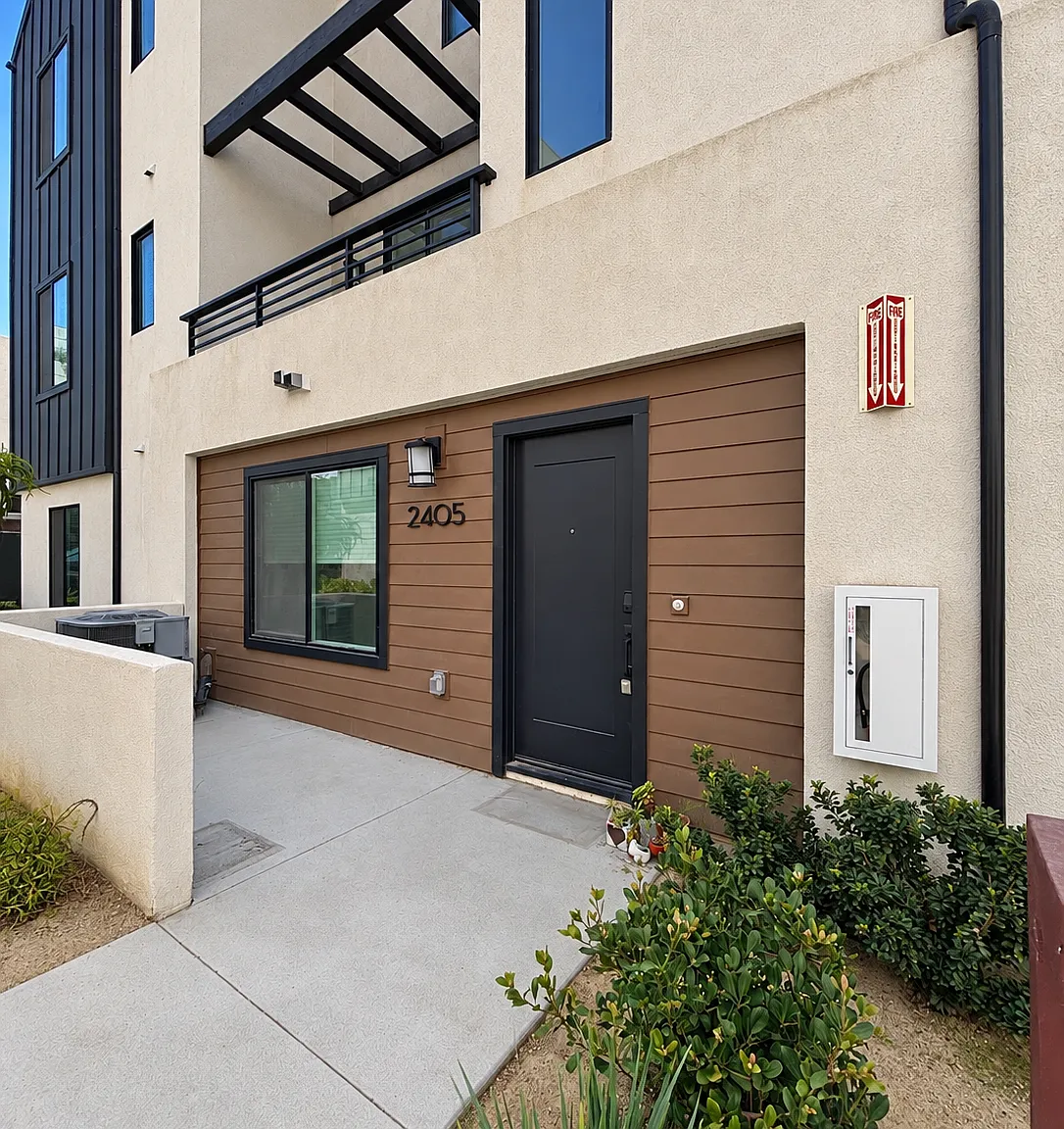 3 bed, 1501 sqft, $3,500 — Photo 2