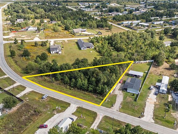 3rd image of 3157 County Road 3550