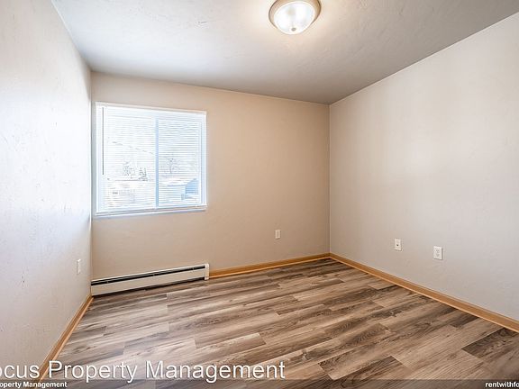 5th image of 1629 Rainbow Dr #15