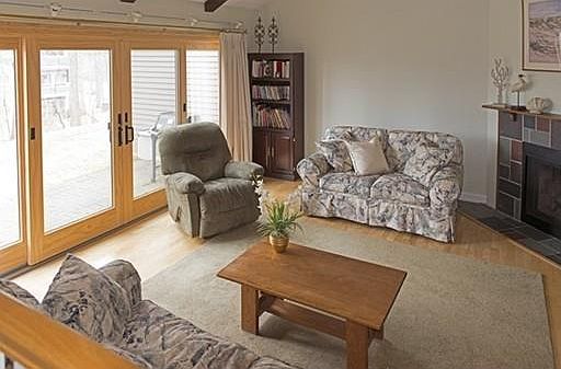 5th image of 401 Colonial Dr Unit 40