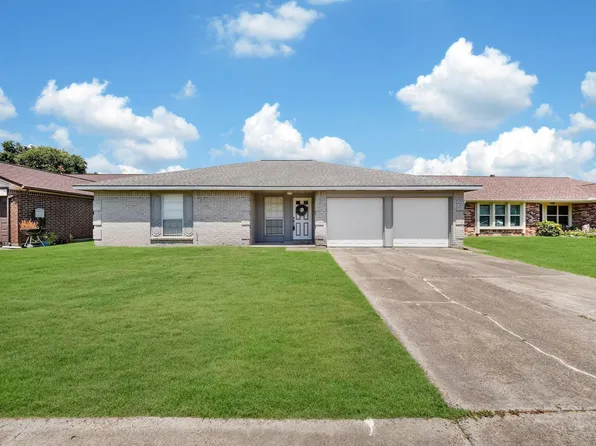 9839 Rustic Rock Rd, La Porte, TX 77571