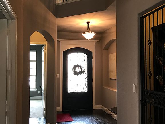 3rd image of 1208 Grant Ave