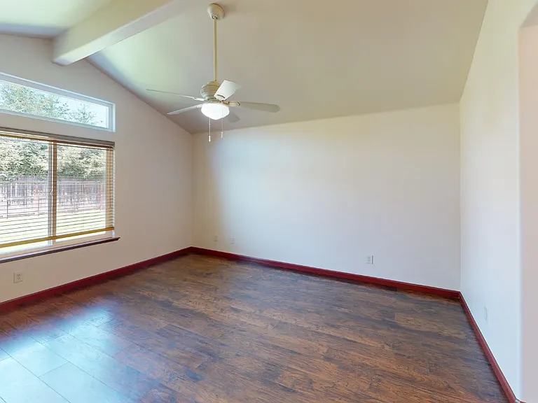 2292 Golden Ave — Photo 13