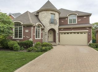 1317 S Crescent Ave, Park Ridge, IL 60068