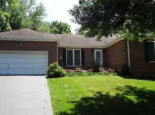 7712 Circle Crest Rd, Spring Valley, KY 40241